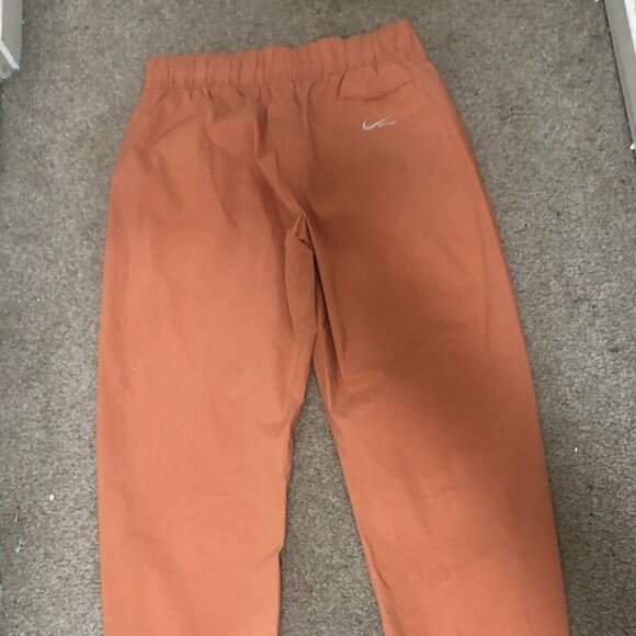 Nike Sportswear Collection Women’s Woven Trouser’s XL Pleats Snap Leg  Loose - Picture 5 of 10